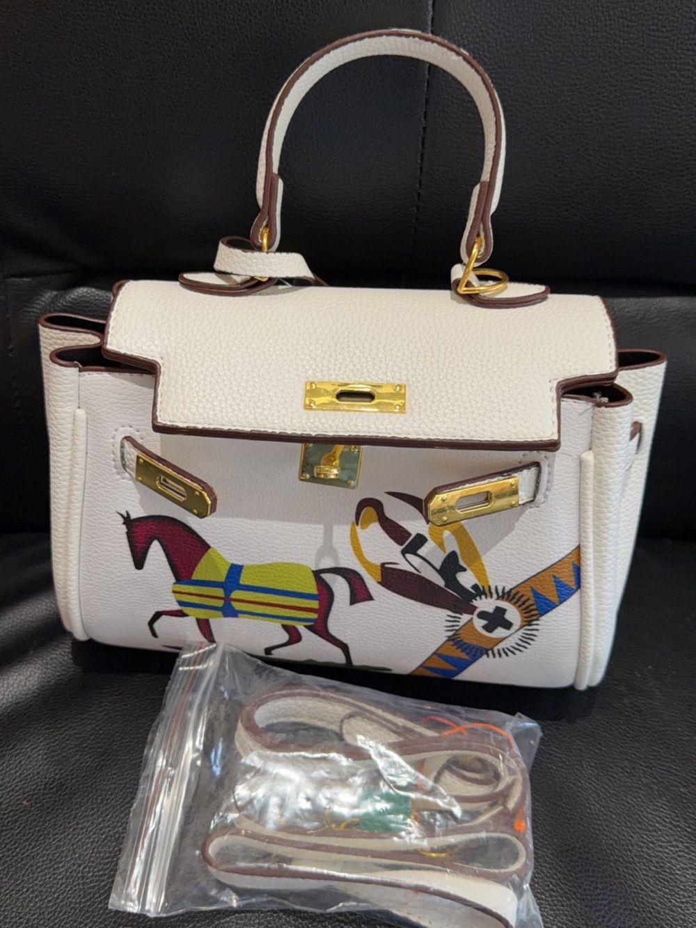 Source Unknown White Printed Top-Handle Satchel with Gold Hardware - Picture 4 of 7